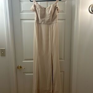 Chic Strapless Cream Dress